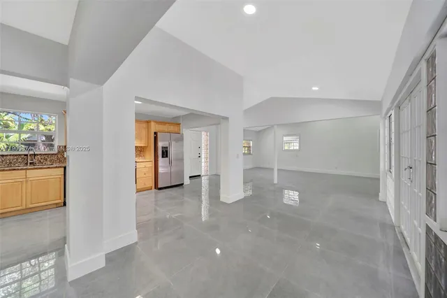 $5,990 | 840 Northeast 182nd Street, North Miami Beach, FL 33162