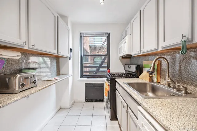 $279,000 | 75-20 Bell Boulevard, Unit 5A | Oakland Gardens