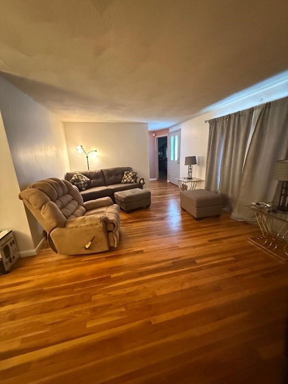 228 Acrebrook Road Springfield, MA 01129 - Photo 12 of 37