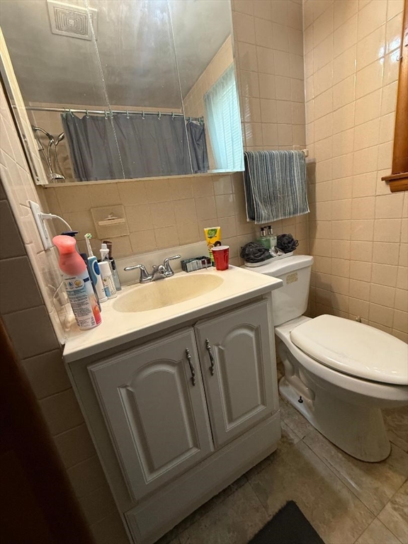 228 Acrebrook Road Springfield, MA 01129 - Photo 21 of 37