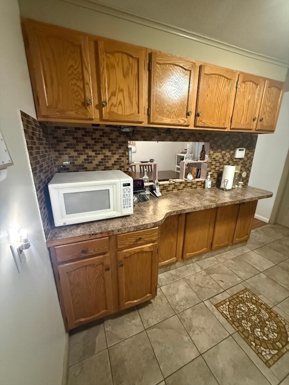 228 Acrebrook Road Springfield, MA 01129 - Photo 7 of 37