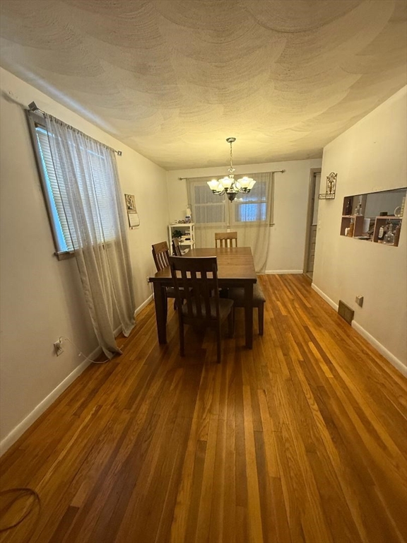 228 Acrebrook Road Springfield, MA 01129 - Photo 9 of 37