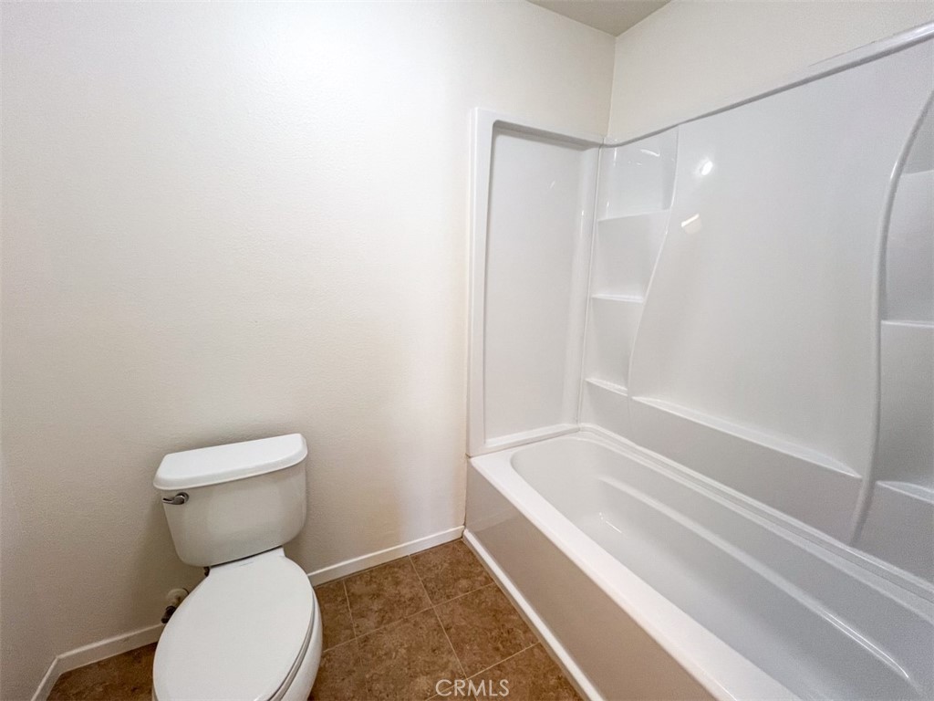 26455 Dunsmore, Unit 4 Lake Forest, CA 92630 - Photo 16 of 22 Primary Bath