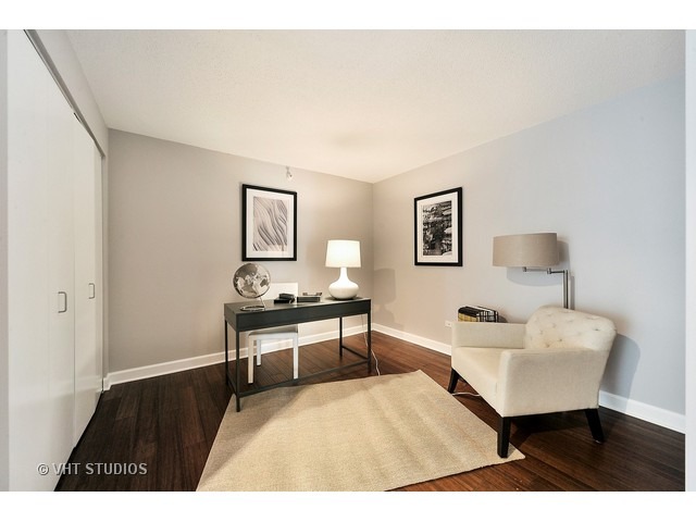 2 East Erie Street, Unit 3303 Chicago, IL 60611 - Photo 14 of 21