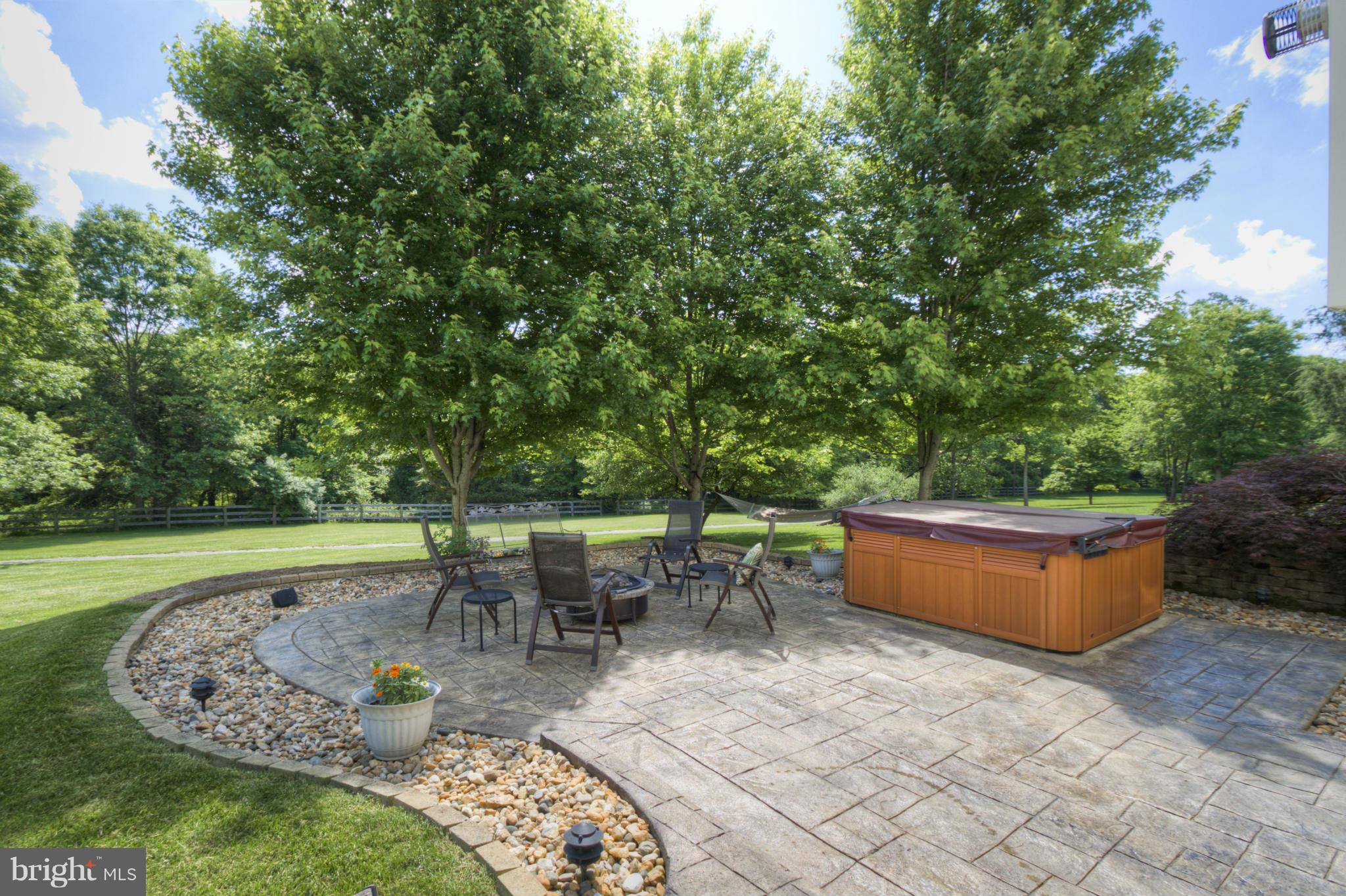 5700 Hunt Ridge Court Broad Run, VA 20137 - Photo 4 of 30 Exterior (Rear)