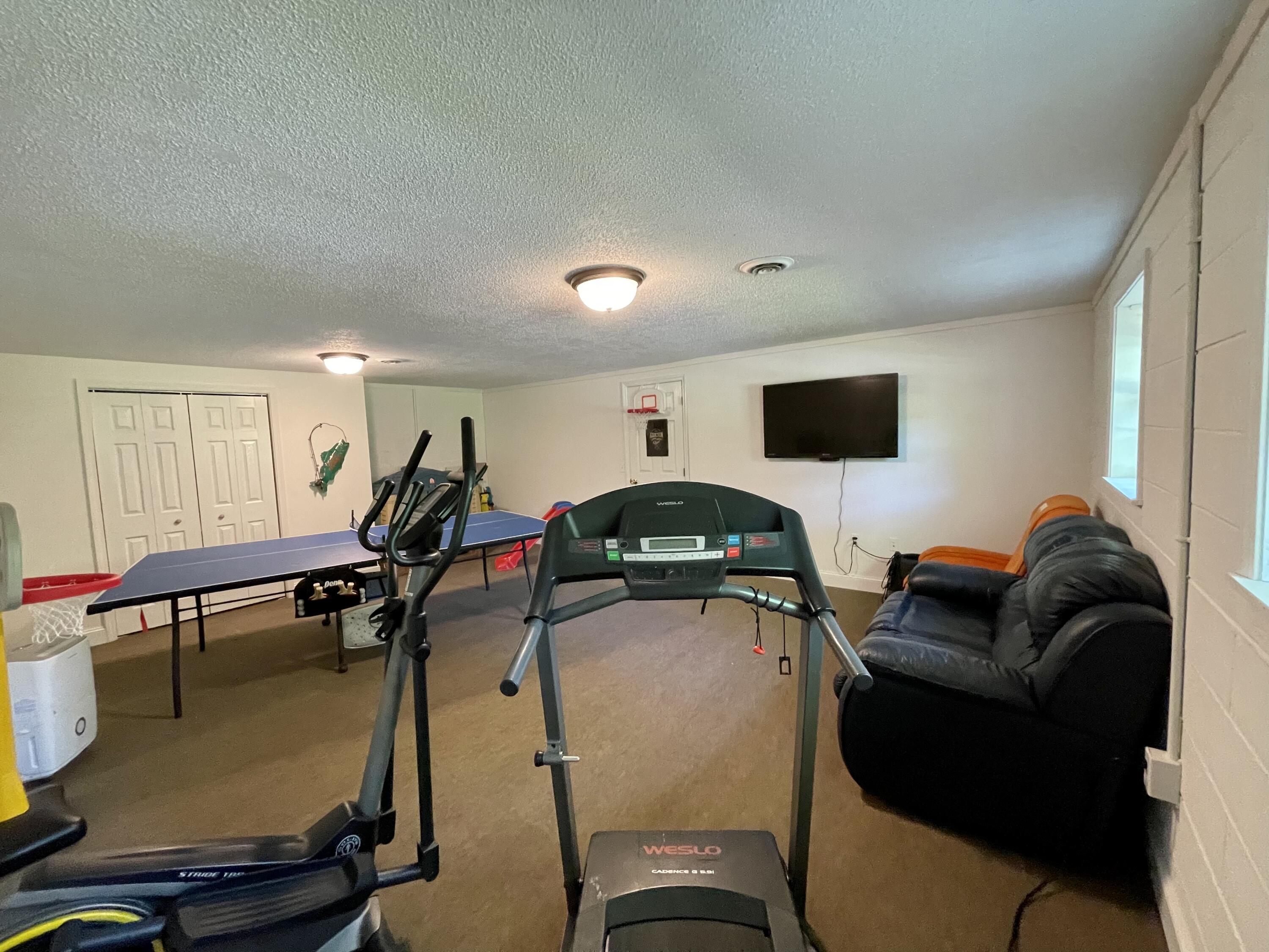 360 Murphy Mill Road Tazewell, TN 37879 - Photo 28 of 31 5D7DA438-9BE3-4A90-B0D9-A14A5E4C6F88
