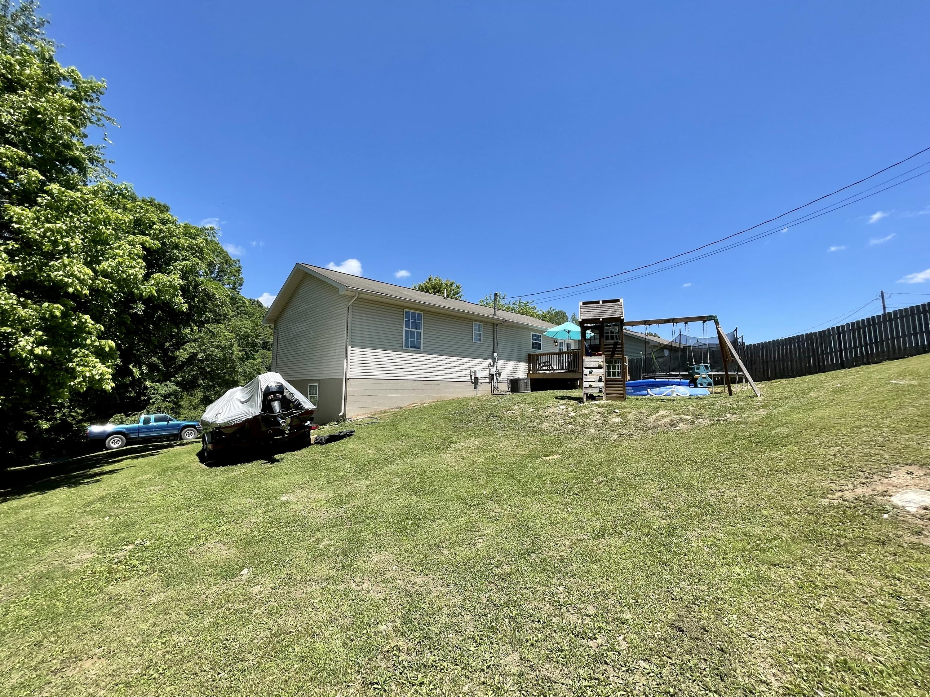 360 Murphy Mill Road Tazewell, TN 37879 - Photo 7 of 31 E15DDD38-2626-4468-936B-C1EA63FD94F5