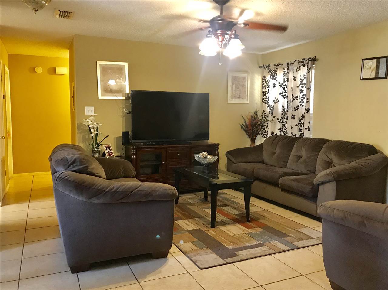 219 Corral Loop Laredo, TX 78045 - Photo 2 of 14 Gallery Image 2