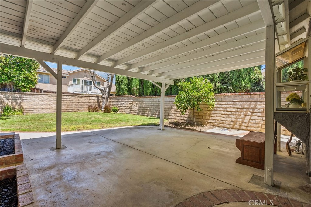 28511 Victoria Road Castaic, CA 91384 - Photo 29 of 37