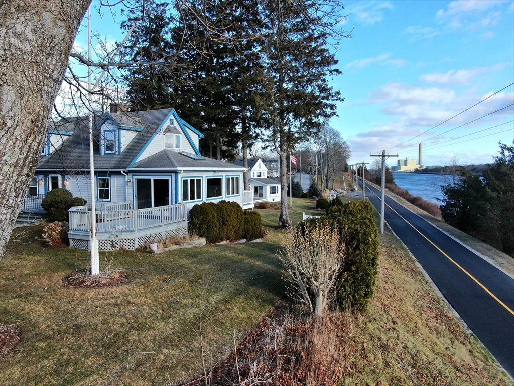 18 Gibbs Road Bourne, MA 02562 - Photo 39 of 42