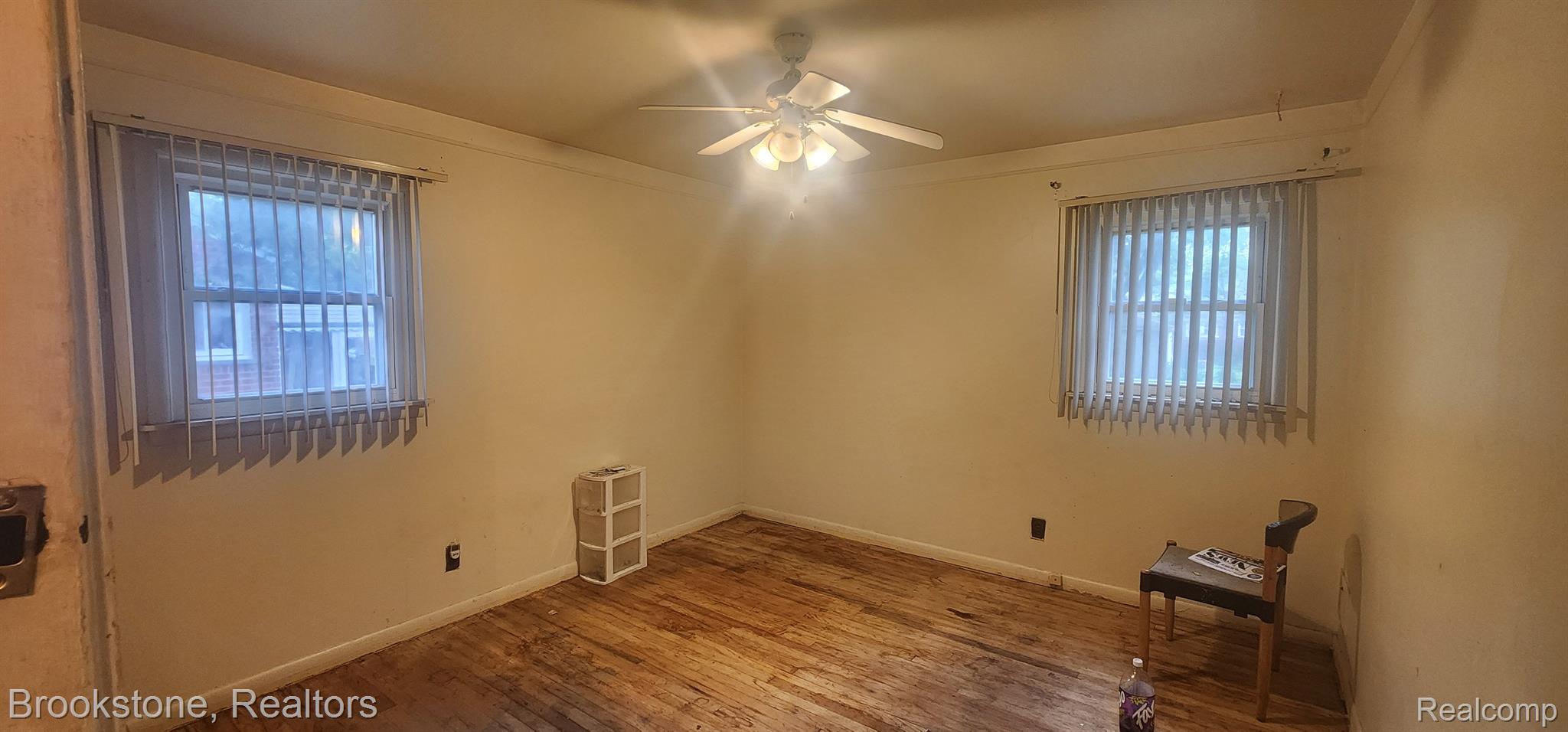 28969 Emerson Street Inkster, MI 48141 - Photo 31 of 34 Gallery Image 31