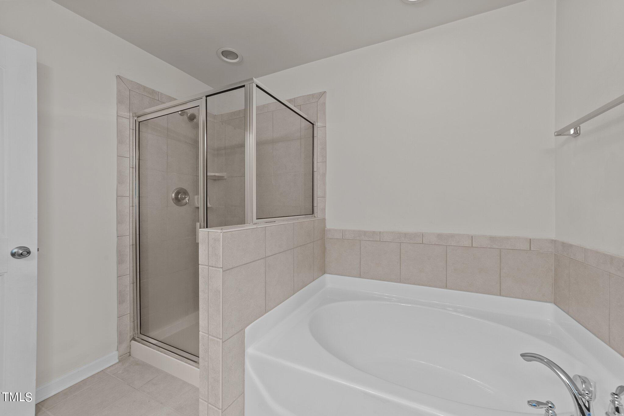167 Token House Road Durham, NC 27703 - Photo 21 of 43 48-web-or-mls-VB4A9523