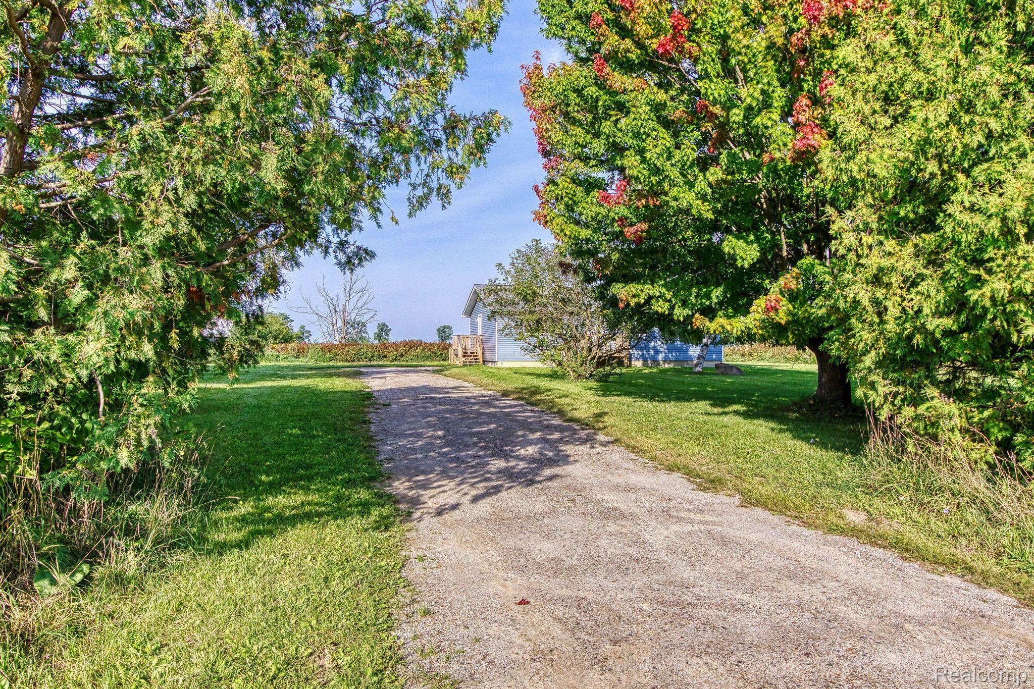 3091 Freiburger Road Snover, MI 48472 - Photo 2 of 49 Gallery Image 2