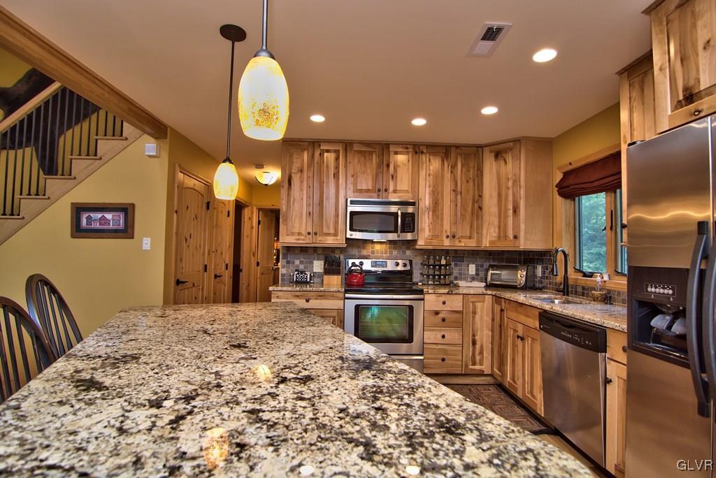 104 Rhododendron Road Jim Thorpe, PA 18229 - Photo 15 of 48 The kitchen boasts plenty of counter and cabinet s