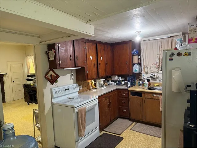 $749,900 | 3450 Sparta Road, North Wilkesboro, NC 28659