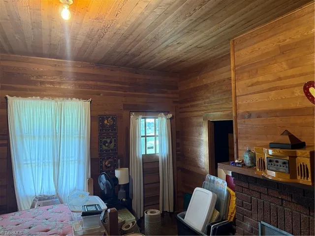 $749,900 | 3450 Sparta Road, North Wilkesboro, NC 28659