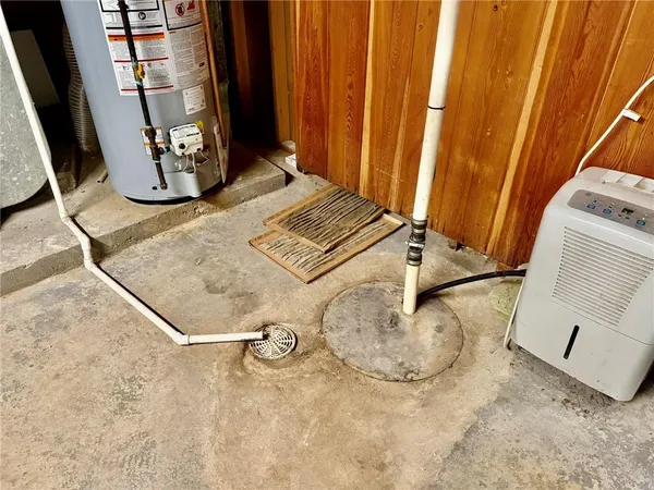 $189,000 | 321 West 5th Street, Maryville, MO 64468