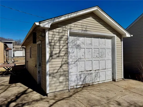 $189,000 | 321 West 5th Street, Maryville, MO 64468