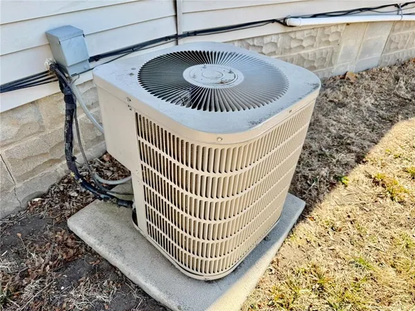 $189,000 | 321 West 5th Street, Maryville, MO 64468