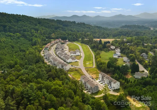 $379,900 | 183 Cherry Spgs Lane, Unit 24B, Asheville, NC 28804