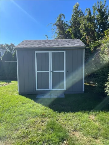 $1,695,000 | 2 Bristol Road, Narragansett, RI 02882