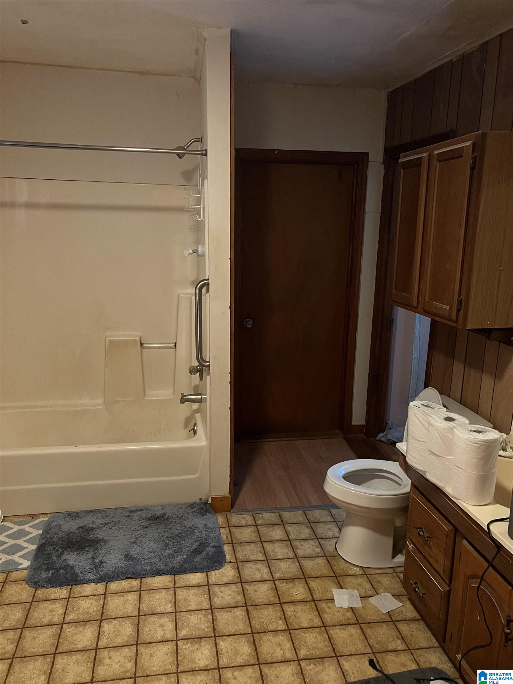 135 Self Road Anniston, AL 36201 - Photo 9 of 25