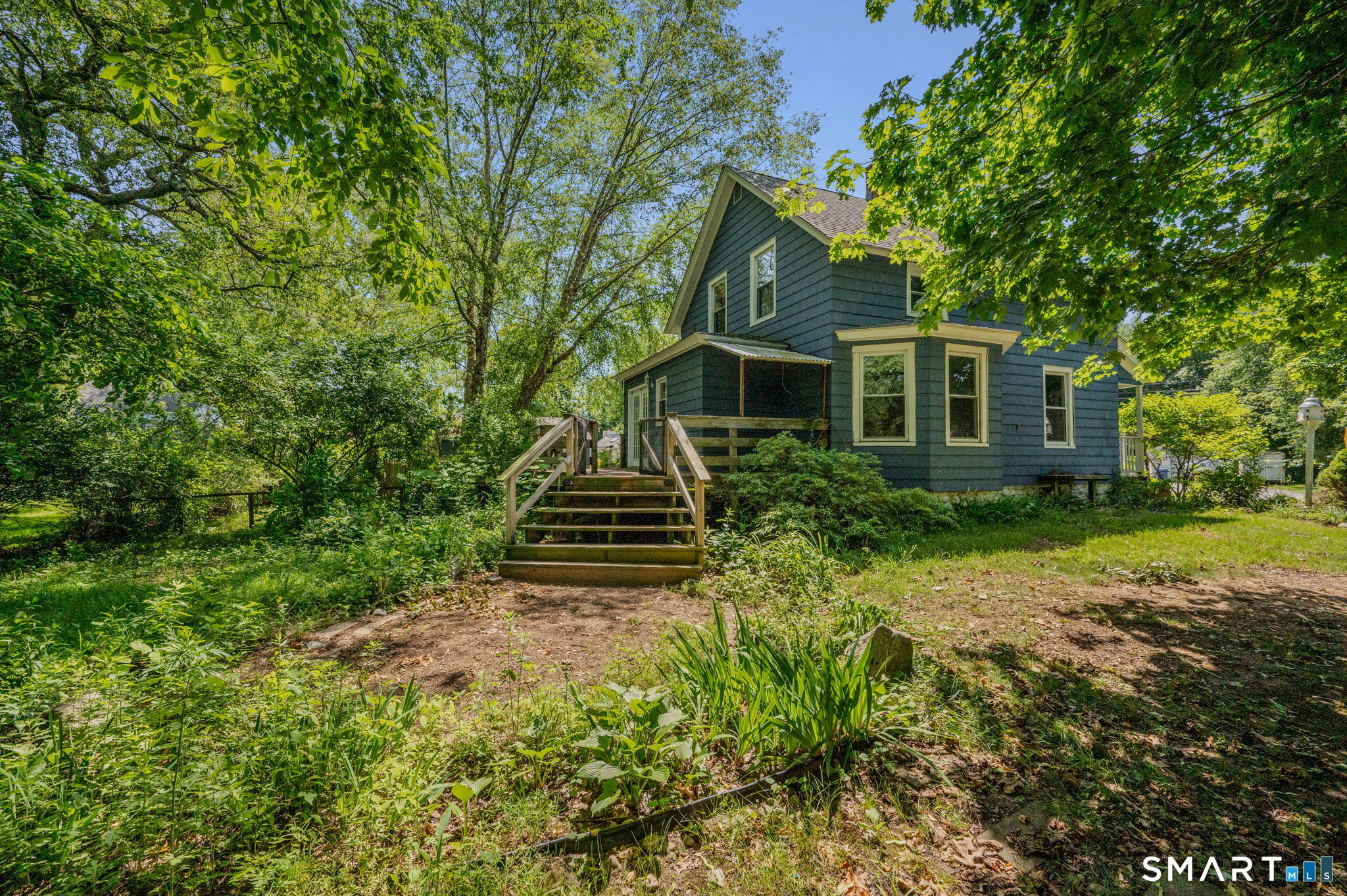 180 N Road Groton, CT 06340 - Photo 5 of 26