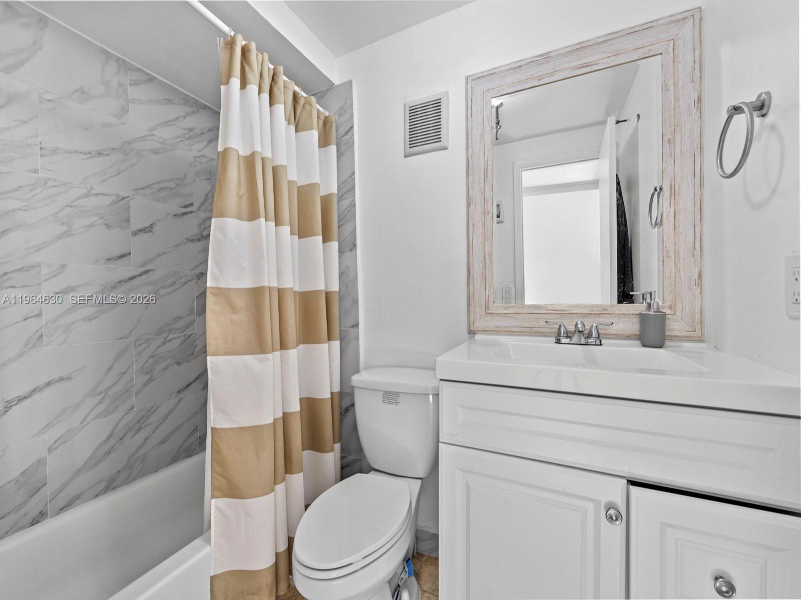 10641 Southwest 108th Avenue, Unit 2E Miami, FL 33176 - Photo 11 of 17