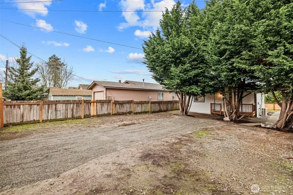 $460,000 | 1521 North 3rd Street, Renton, WA 98057