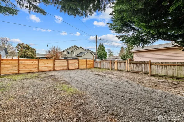 $460,000 | 1521 North 3rd Street, Renton, WA 98057