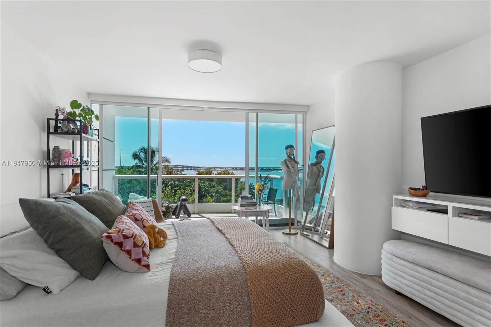 2127 Brickell Avenue, Unit 503 Miami, FL 33129 - Photo 13 of 31