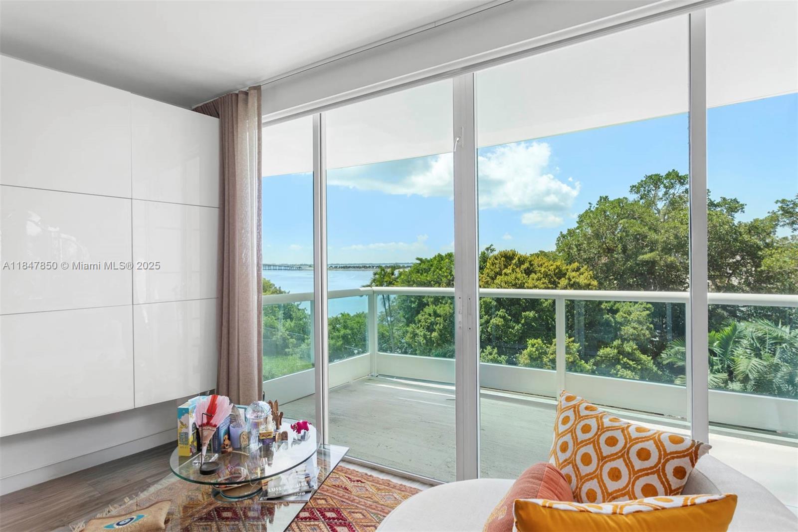 2127 Brickell Avenue, Unit 503 Miami, FL 33129 - Photo 19 of 31