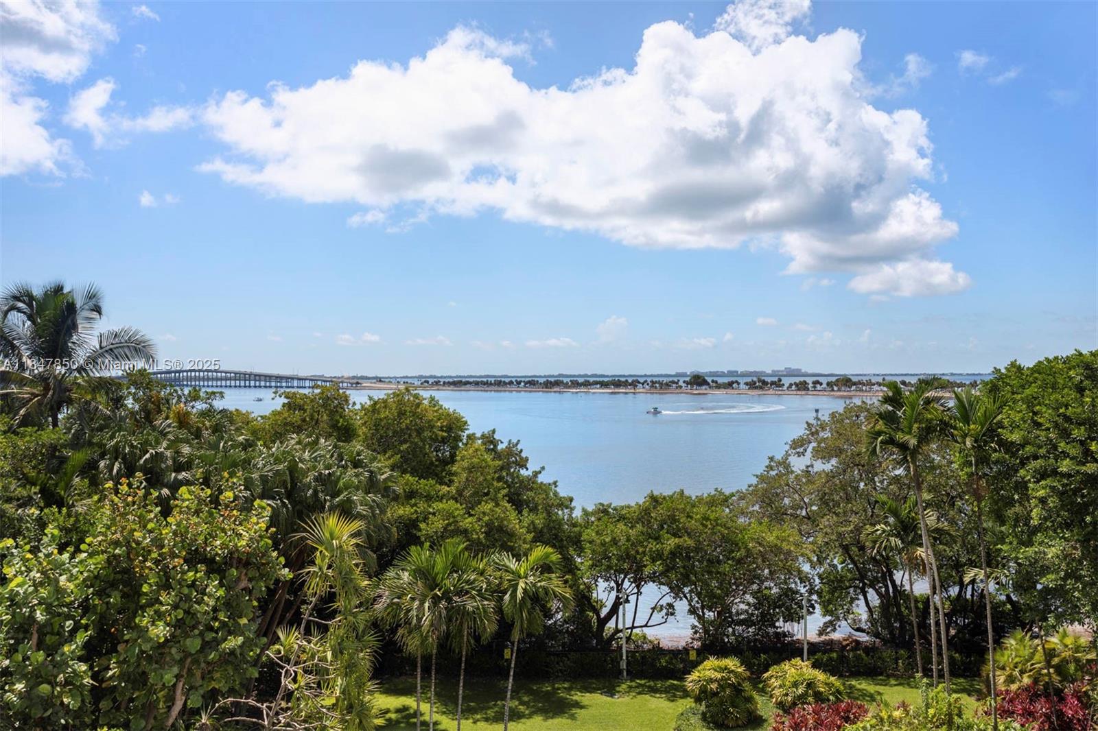 2127 Brickell Avenue, Unit 503 Miami, FL 33129 - Photo 26 of 31