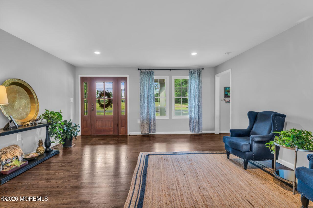 229 Dutch Lane Road Freehold, NJ 07728 - Photo 8 of 71 Grand entry