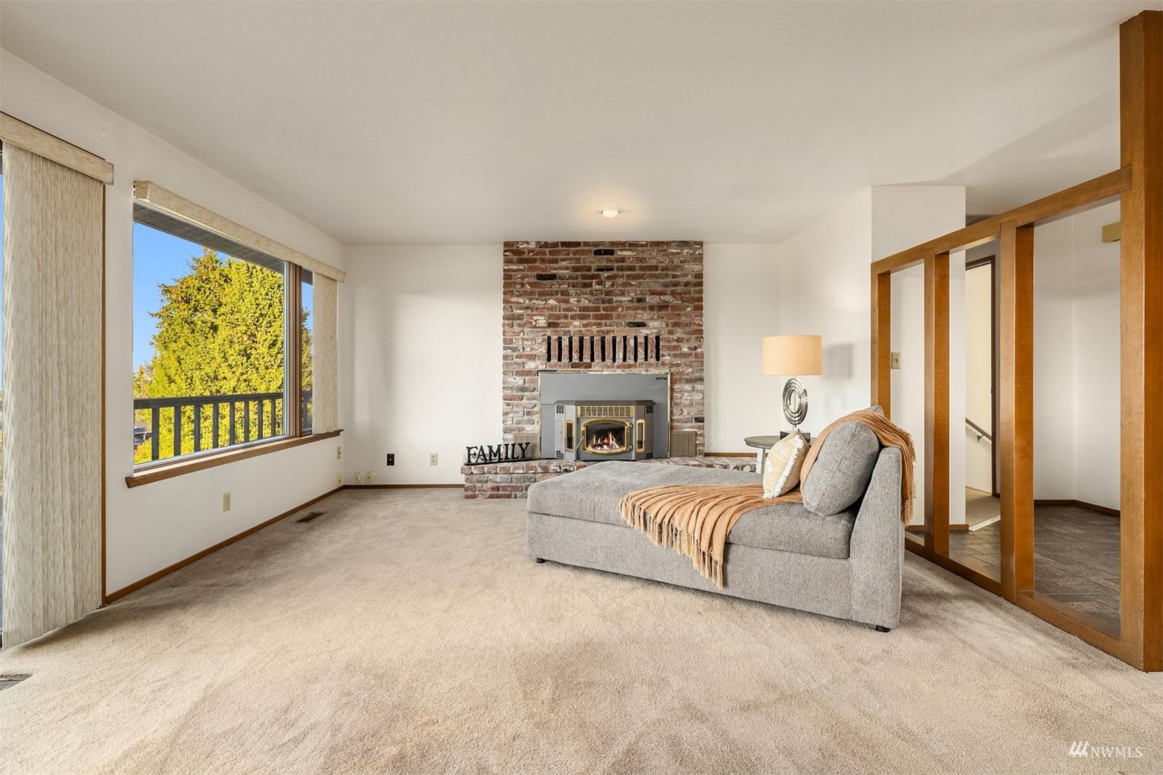 12078 Northeast Jefferson Point Road Kingston, WA 98346 - Photo 11 of 40 Gallery Image 11