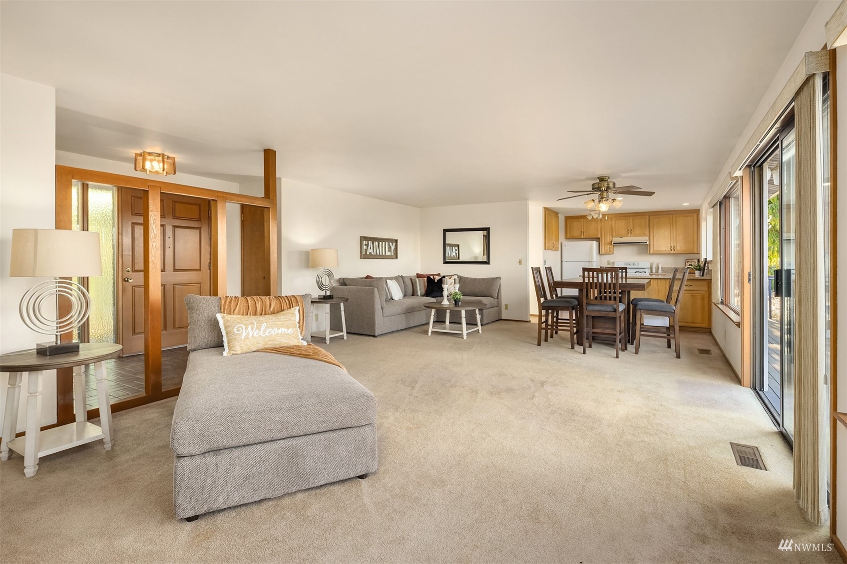 12078 Northeast Jefferson Point Road Kingston, WA 98346 - Photo 15 of 40 Gallery Image 15