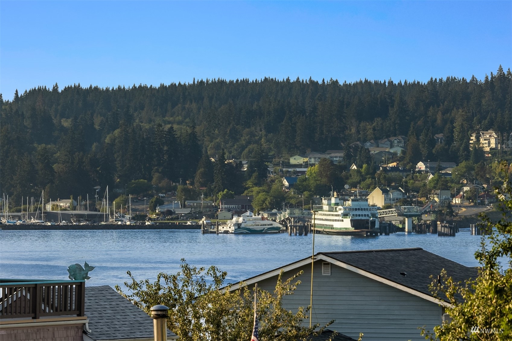 12078 Northeast Jefferson Point Road Kingston, WA 98346 - Photo 23 of 40 Gallery Image 23