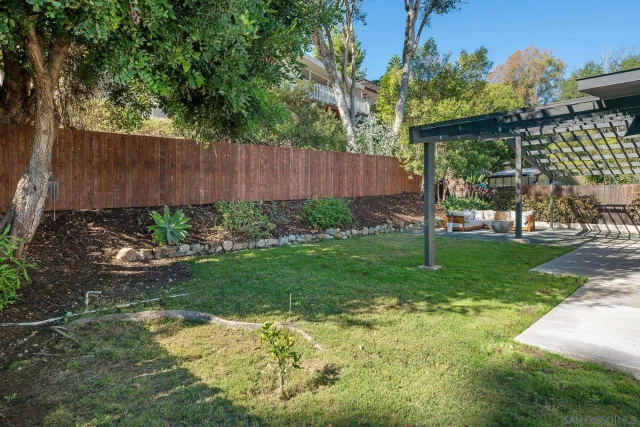 $1,599,900 | 5672 Dartford Way, San Diego, CA 92120