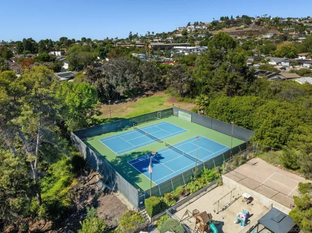 $1,599,900 | 5672 Dartford Way, San Diego, CA 92120