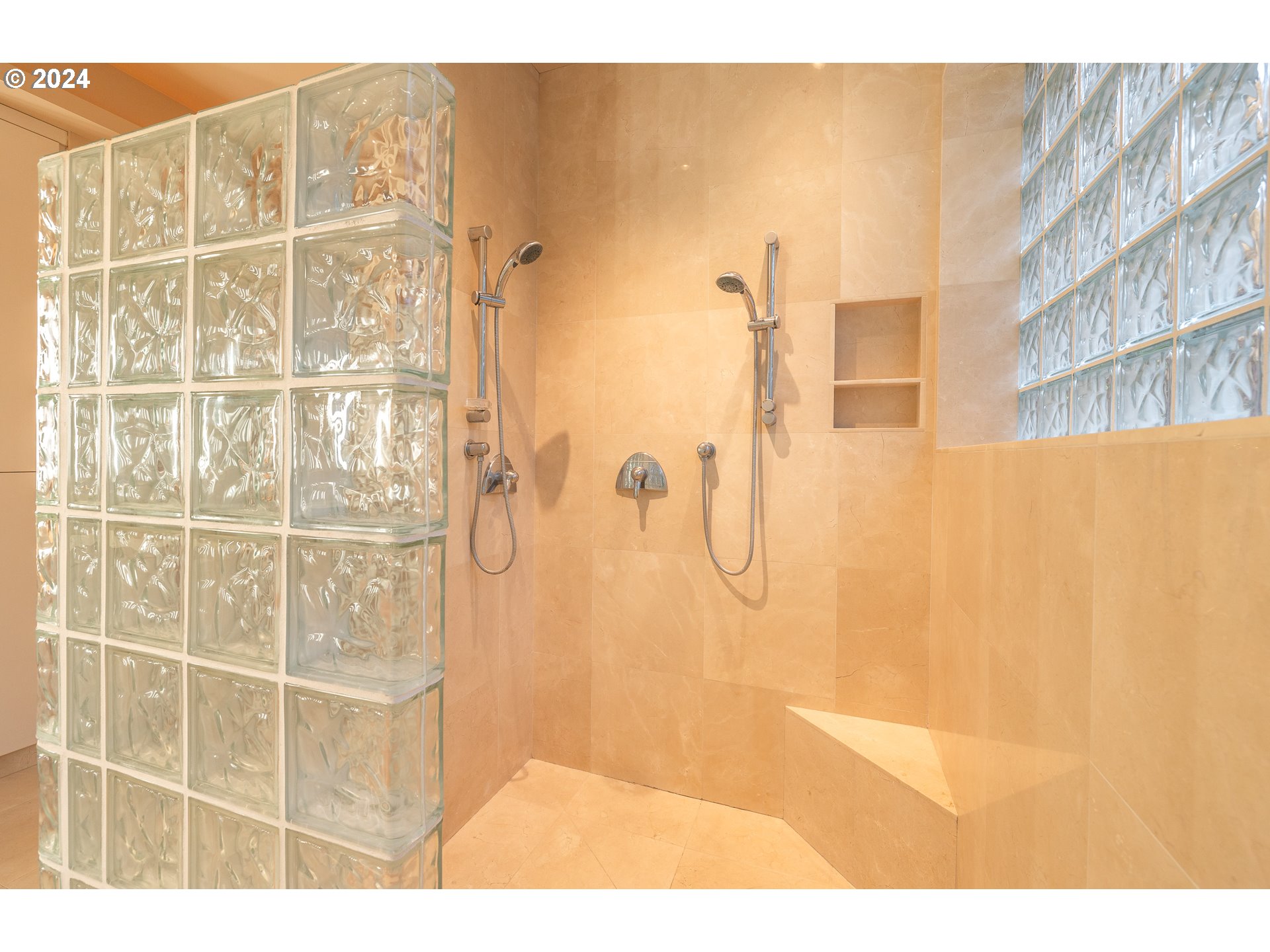 4335 Southwest Humphrey Boulevard Portland, OR 97221 - Photo 24 of 35 a bathroom with a shower