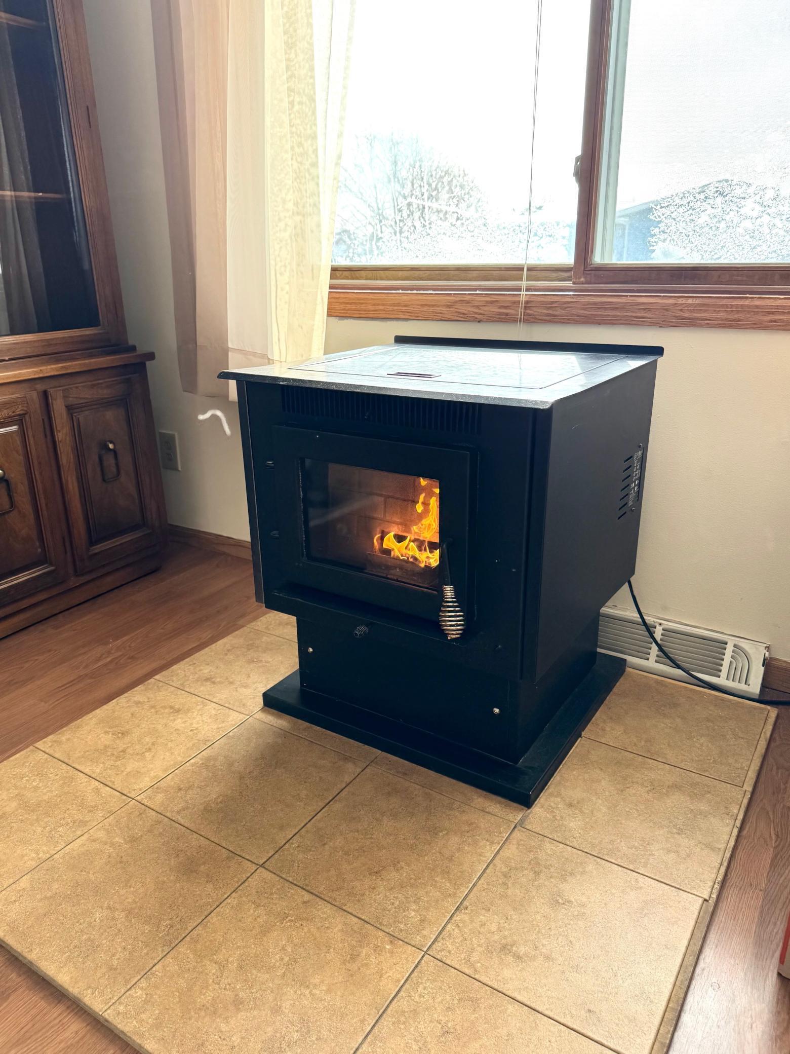 103 8th Street Southwest Roseau, MN 56751 - Photo 10 of 23