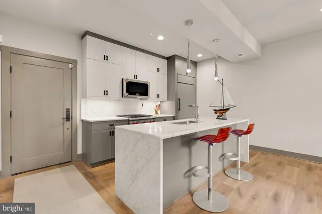 $1,035,000 | 3220 Grace Street Northwest, Unit 5, Washington, DC 20007