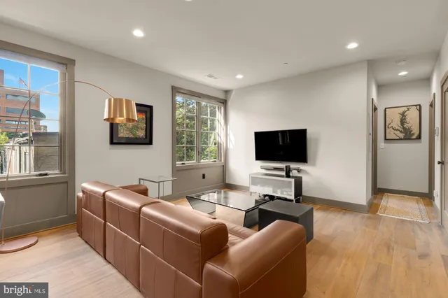 $1,035,000 | 3220 Grace Street Northwest, Unit 5, Washington, DC 20007