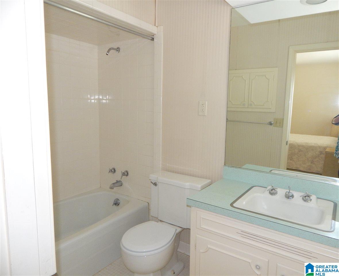 444 2nd Place Pleasant Grove, AL 35127 - Photo 25 of 48