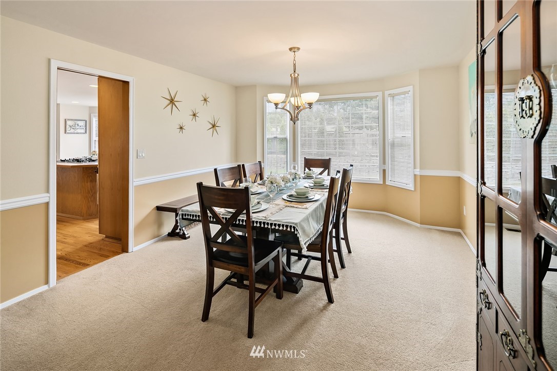 1814 Chelan Place Northeast Renton, WA 98059 - Photo 20 of 34 Gallery Image 20