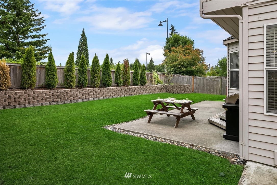 1814 Chelan Place Northeast Renton, WA 98059 - Photo 34 of 34 Gallery Image 34