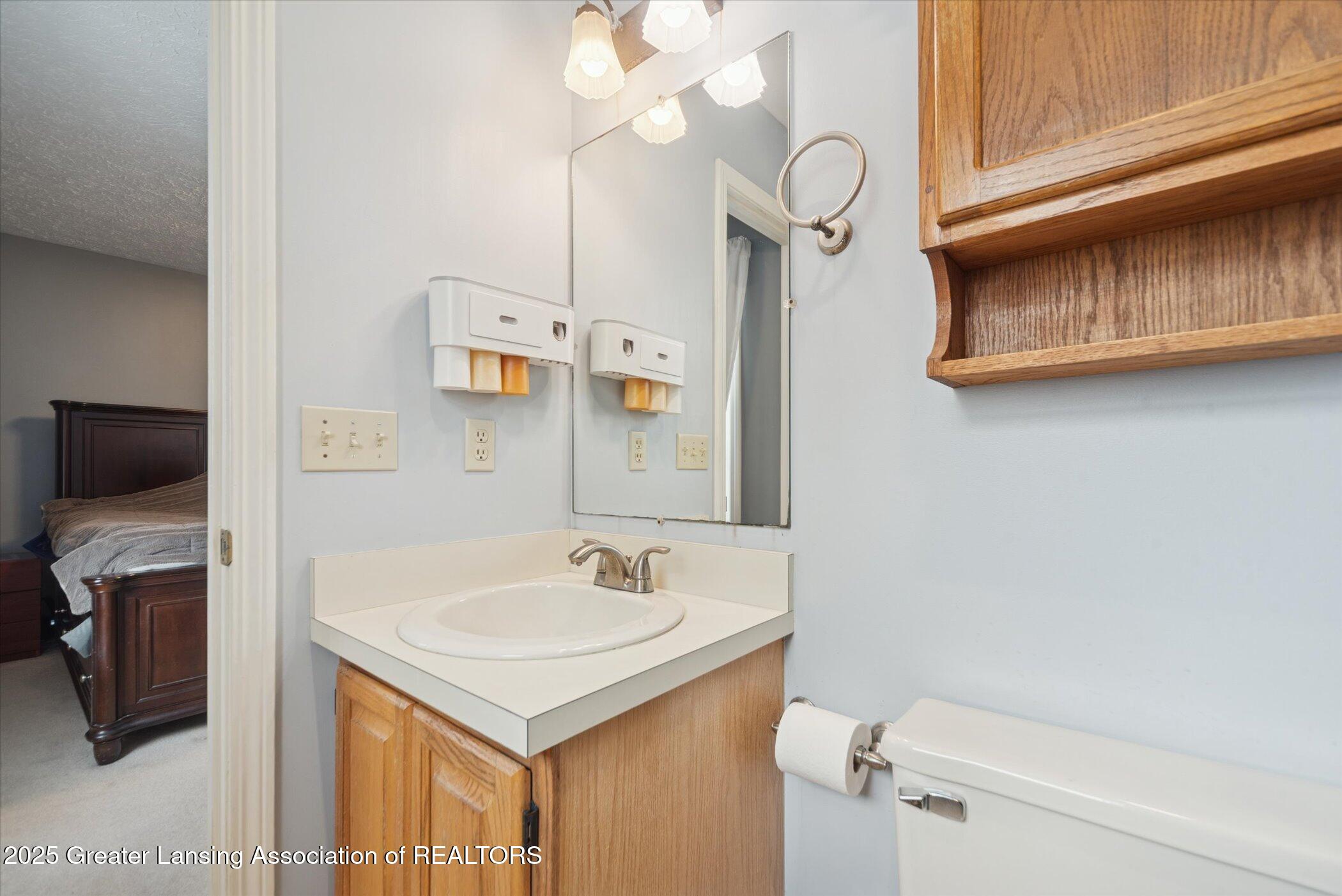5125 East Clark Road Bath, MI 48808 - Photo 20 of 36 23-5125-Clark-Rd-Windowstill