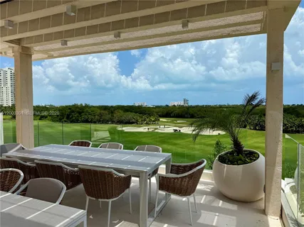 $1,250,000 | 3 Lote 1-06 Avenue, Unit 1102