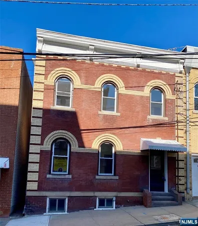 $2,650 | 55 Spring Street, Unit 2, Lodi, NJ 07644