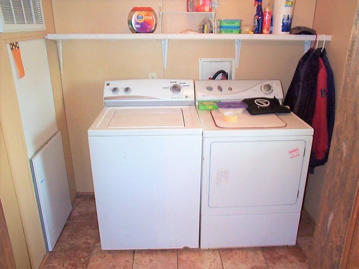 13575 Brown Ridge Road Morehead, KY 40351 - Photo 37 of 37 13575 Brown Ridge Washer and Dryer